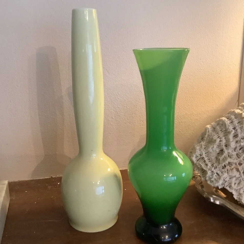Collection of 2 Vintage MCM Green Yellow Hues Bud Vases Japan